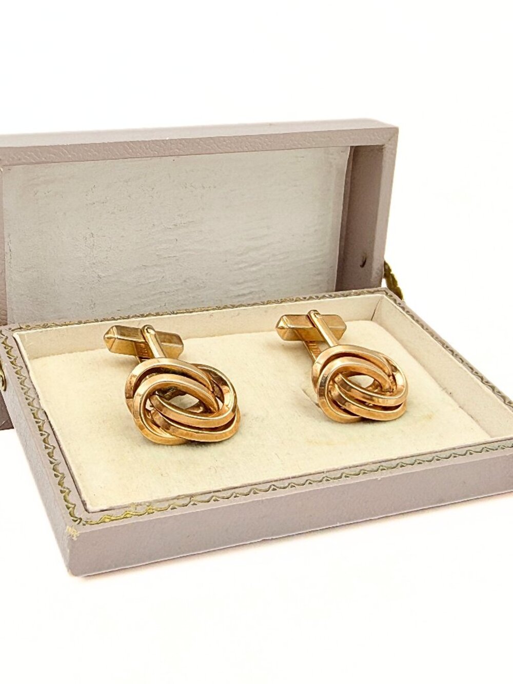 Swank Signed Timeless Love Knot Gold Plate Formalwear Cufflinks